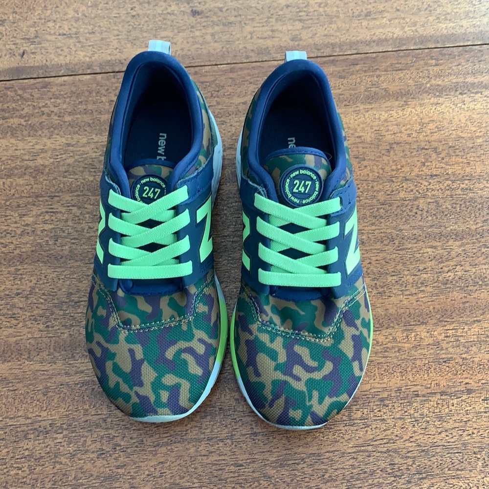 Youth New Balance 247 shoes in 1Y